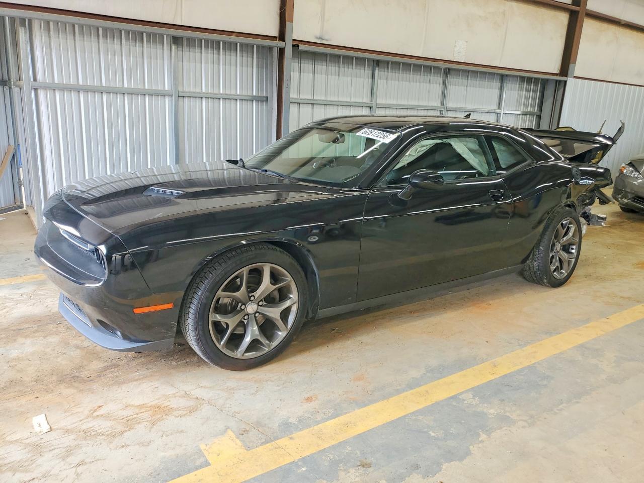 2016 Dodge Challenger Sxt - zdjęcie główne