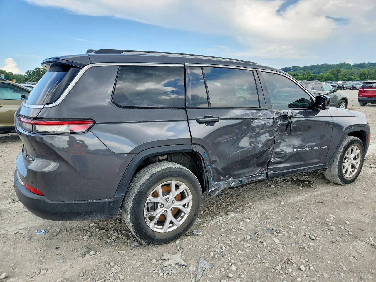2021 Jeep Grand Cherokee L Limited - zdjęcie 3