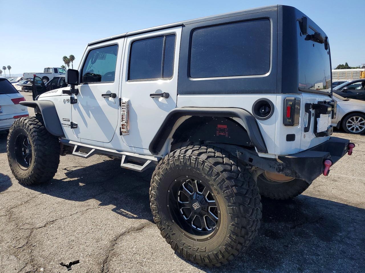 2018 Jeep Wrangler Unlimited Sport - zdjęcie 2