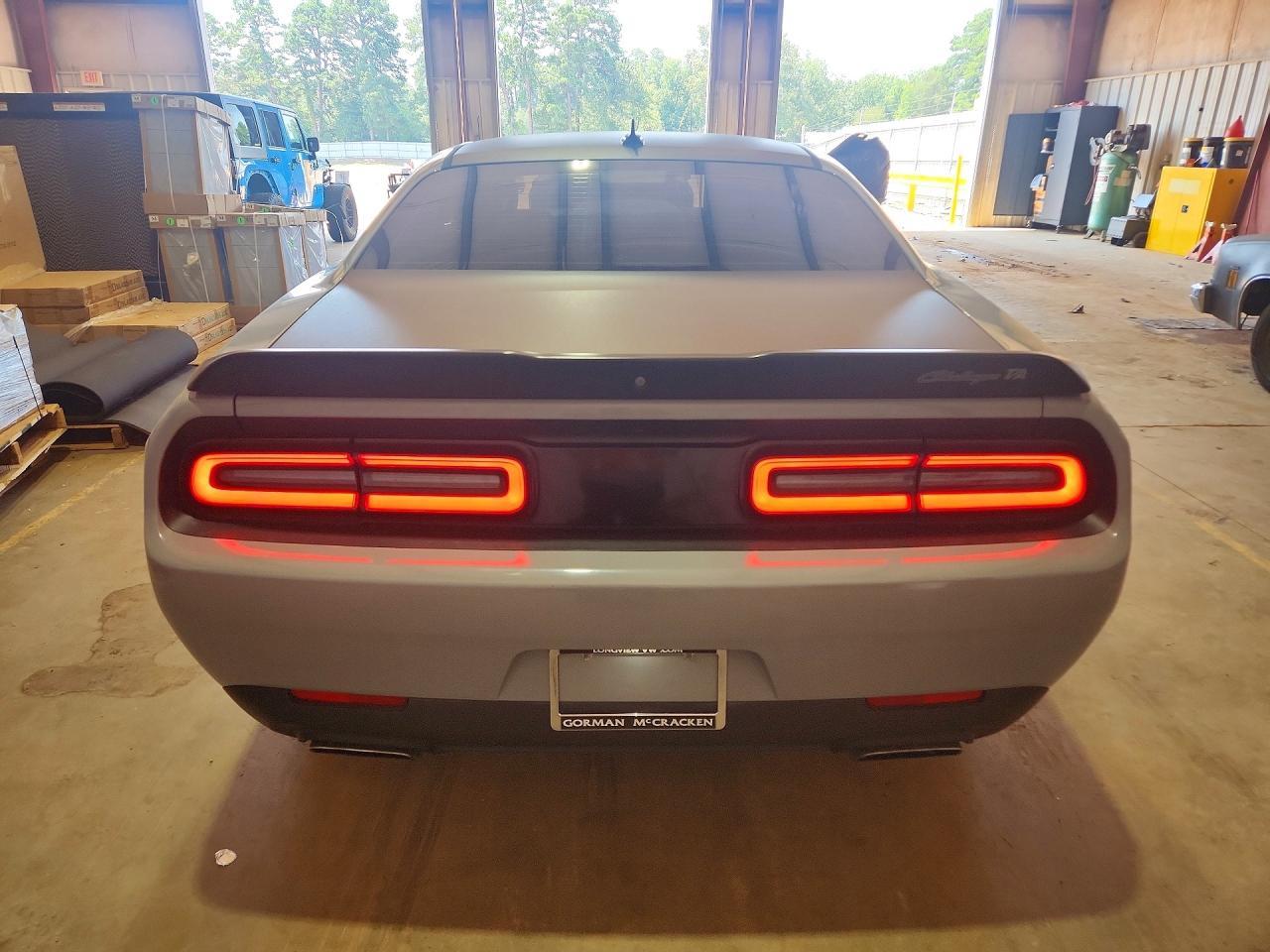 2021 Dodge Challenger R - zdjęcie 6