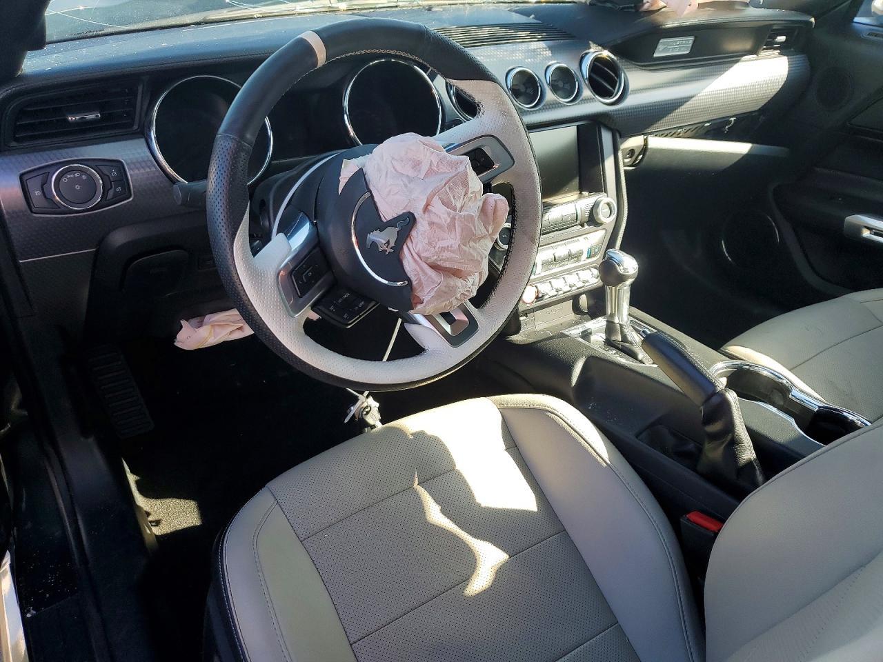 2015 Ford Mustang - zdjęcie 8
