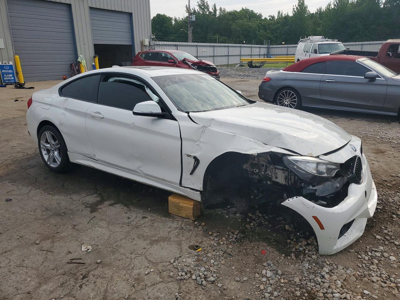 2017 BMW 440I - zdjęcie 4