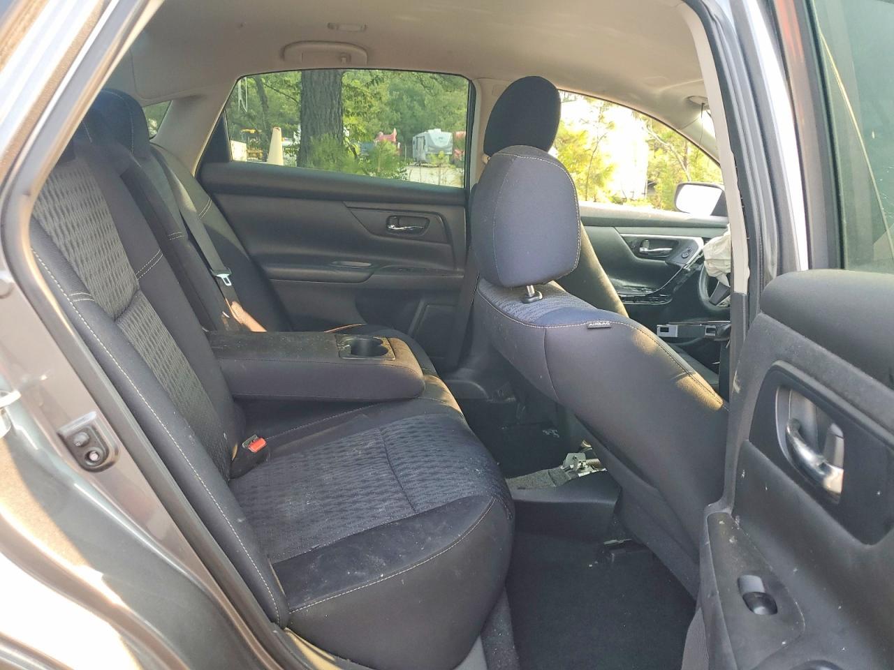 2016 Nissan Altima - zdjęcie 10