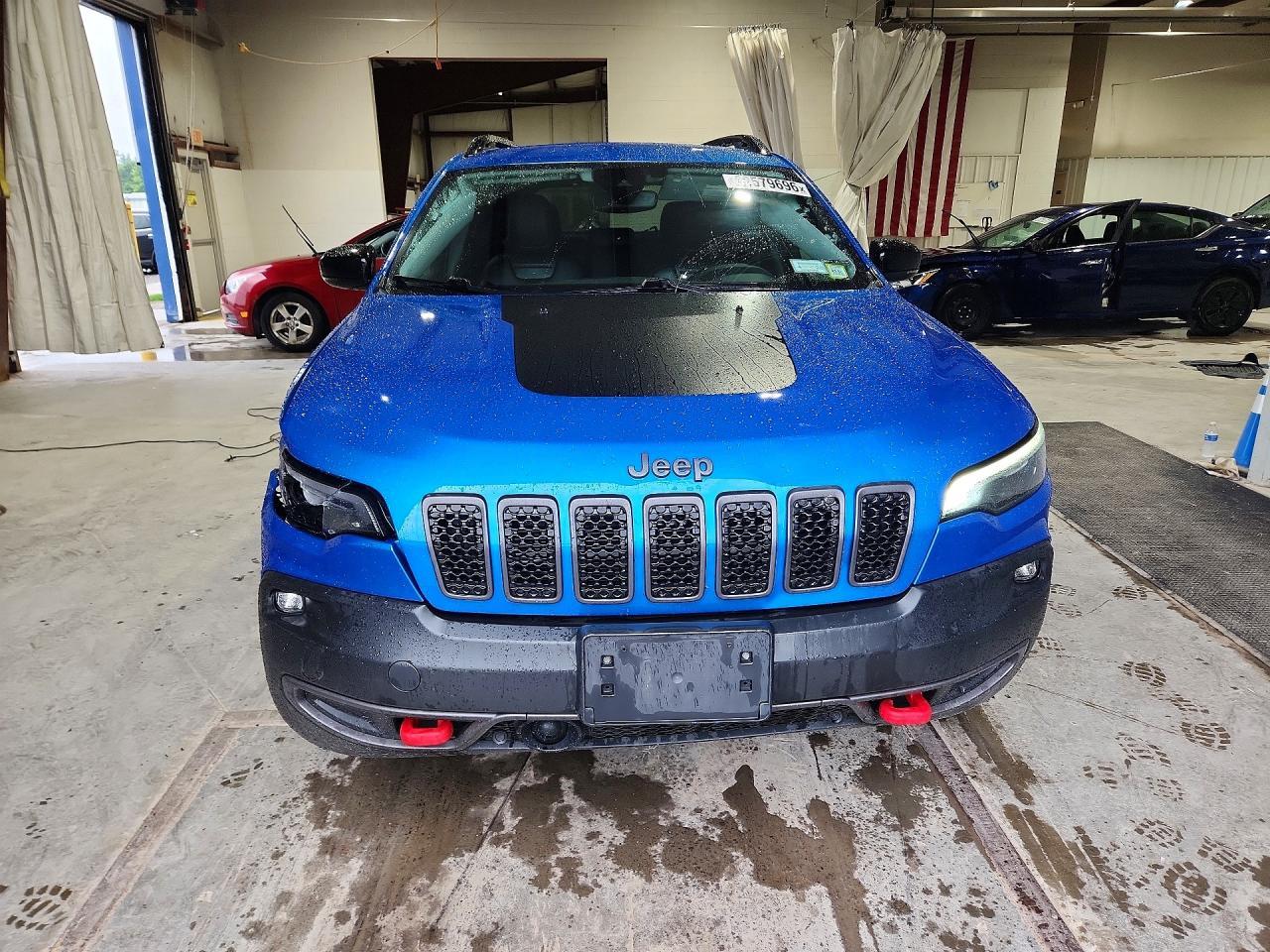 2022 Jeep Cherokee Trailhawk - zdjęcie 5