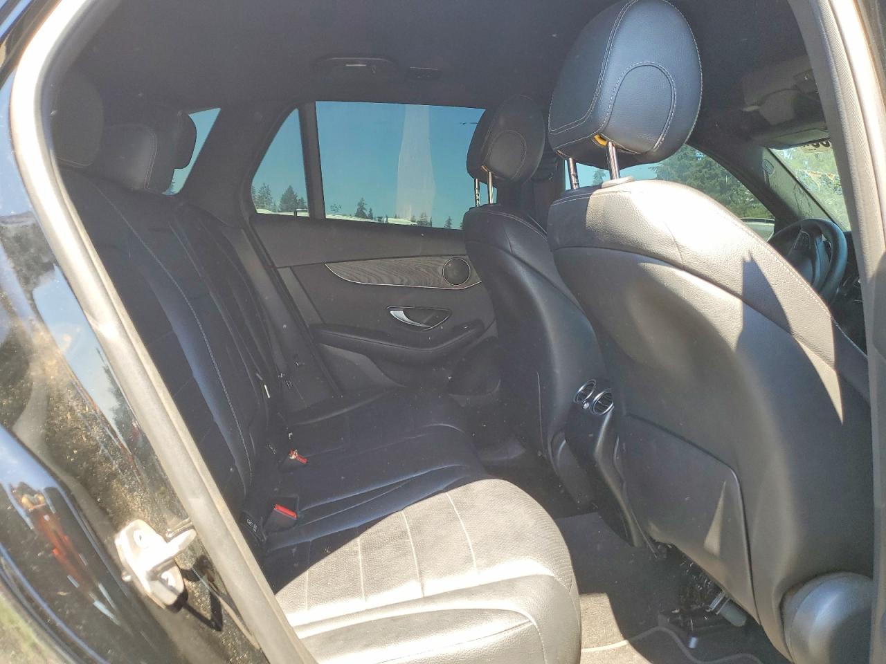 2017 Mercedes-Benz Glc 300 4Matic - zdjęcie 11