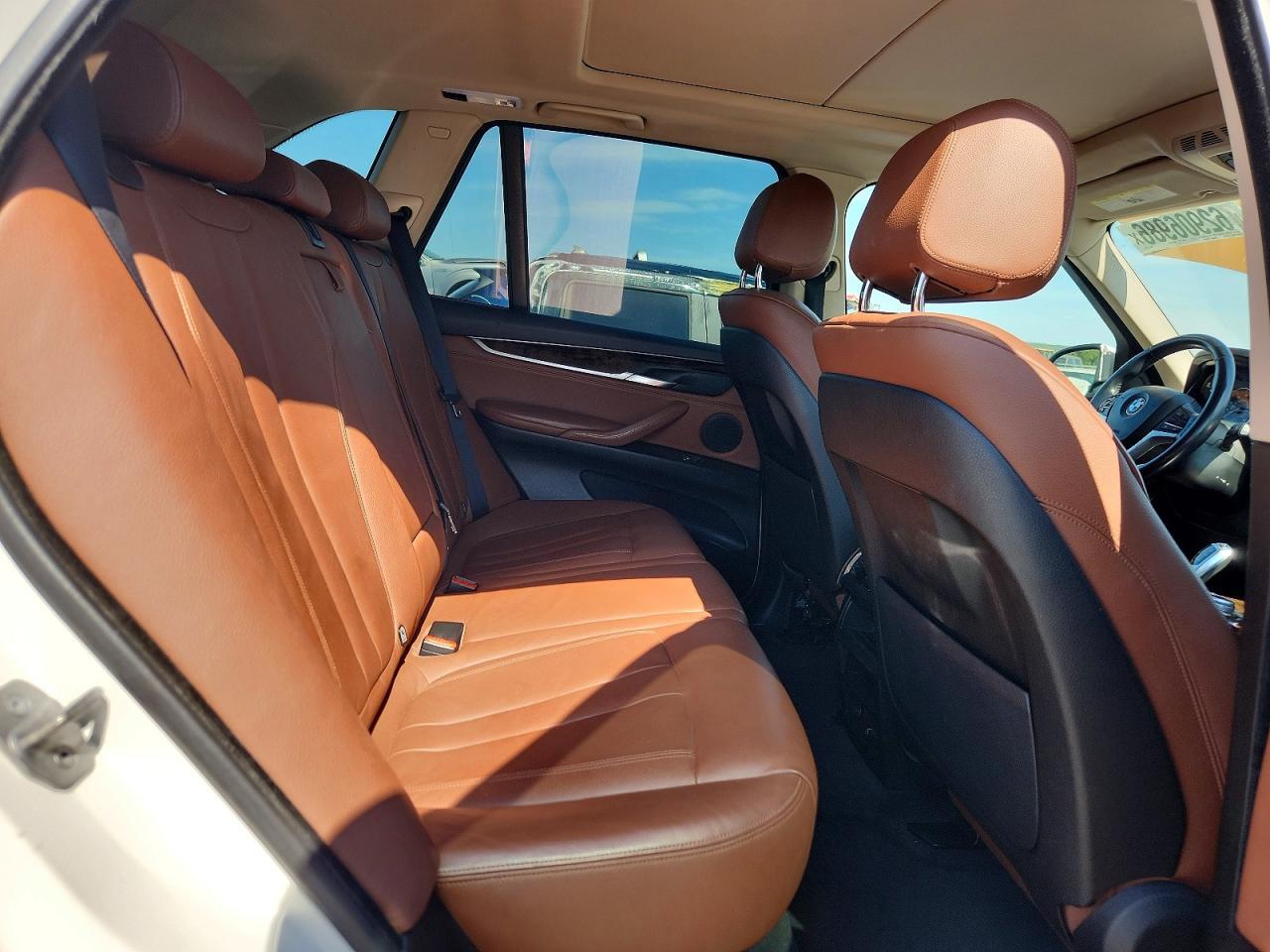 2015 BMW X5 xDrive35I - zdjęcie 11
