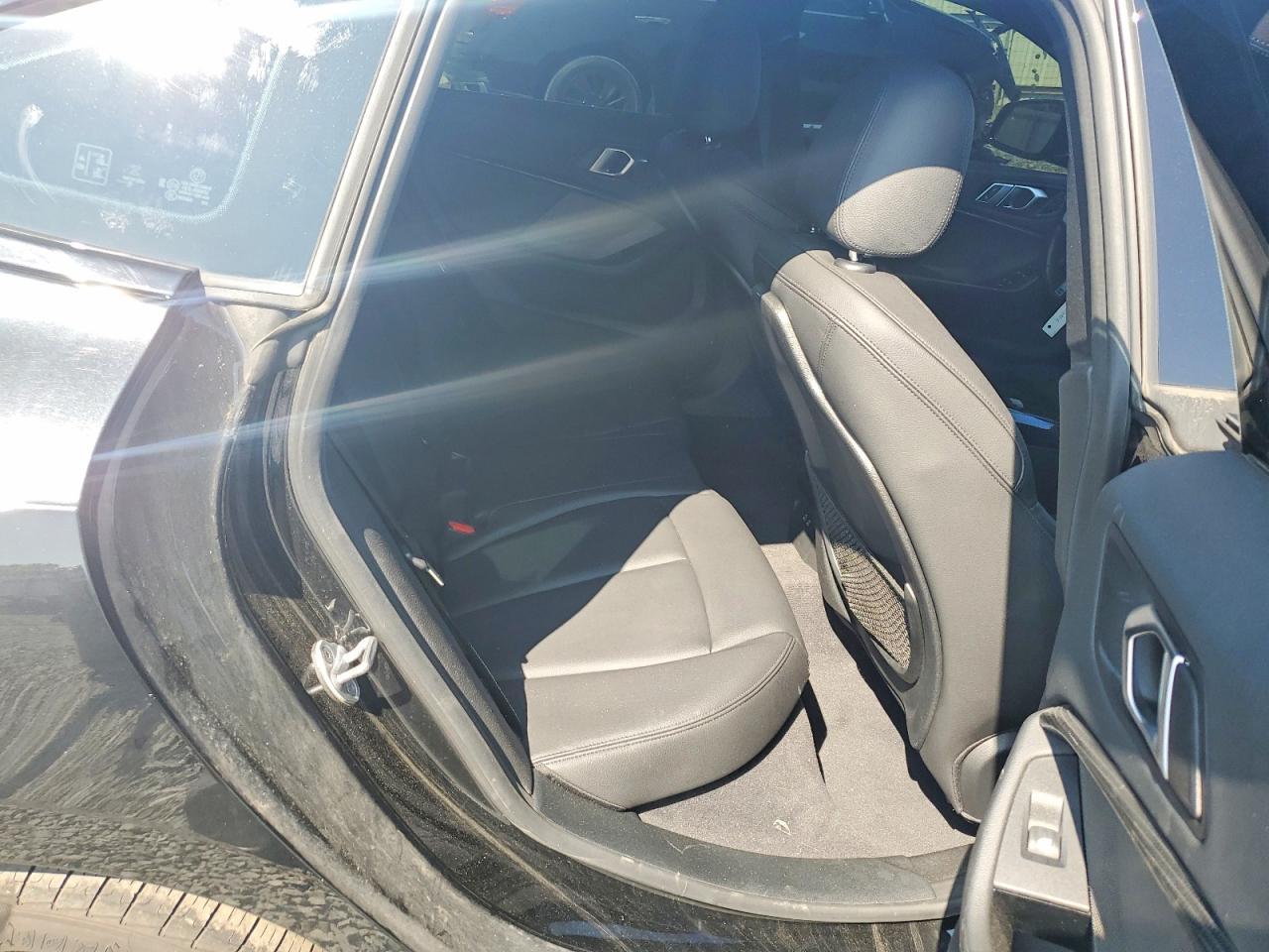 2021 BMW Seria 2 228i - zdjęcie 10