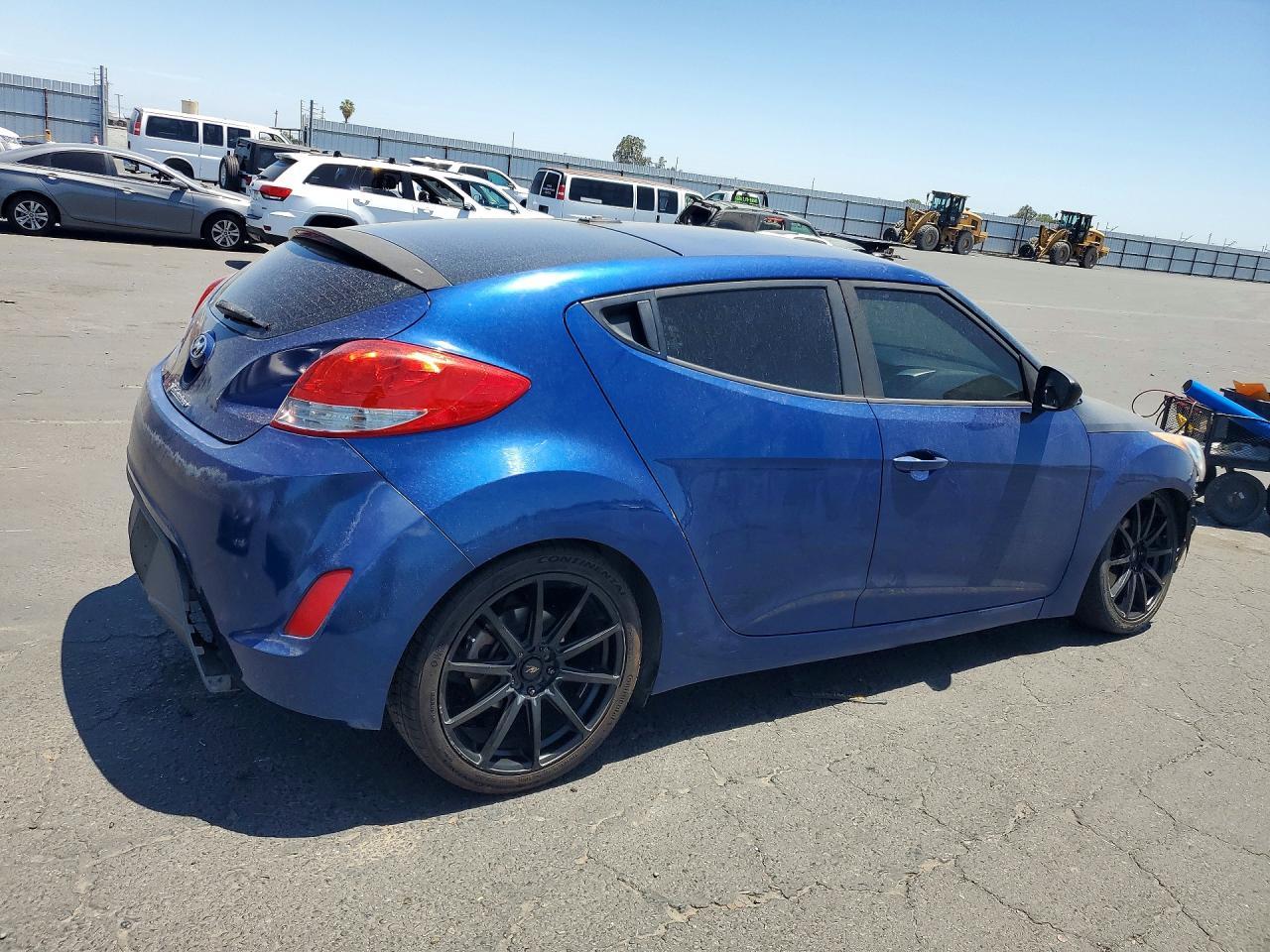 2016 Hyundai Veloster Base - zdjęcie 3