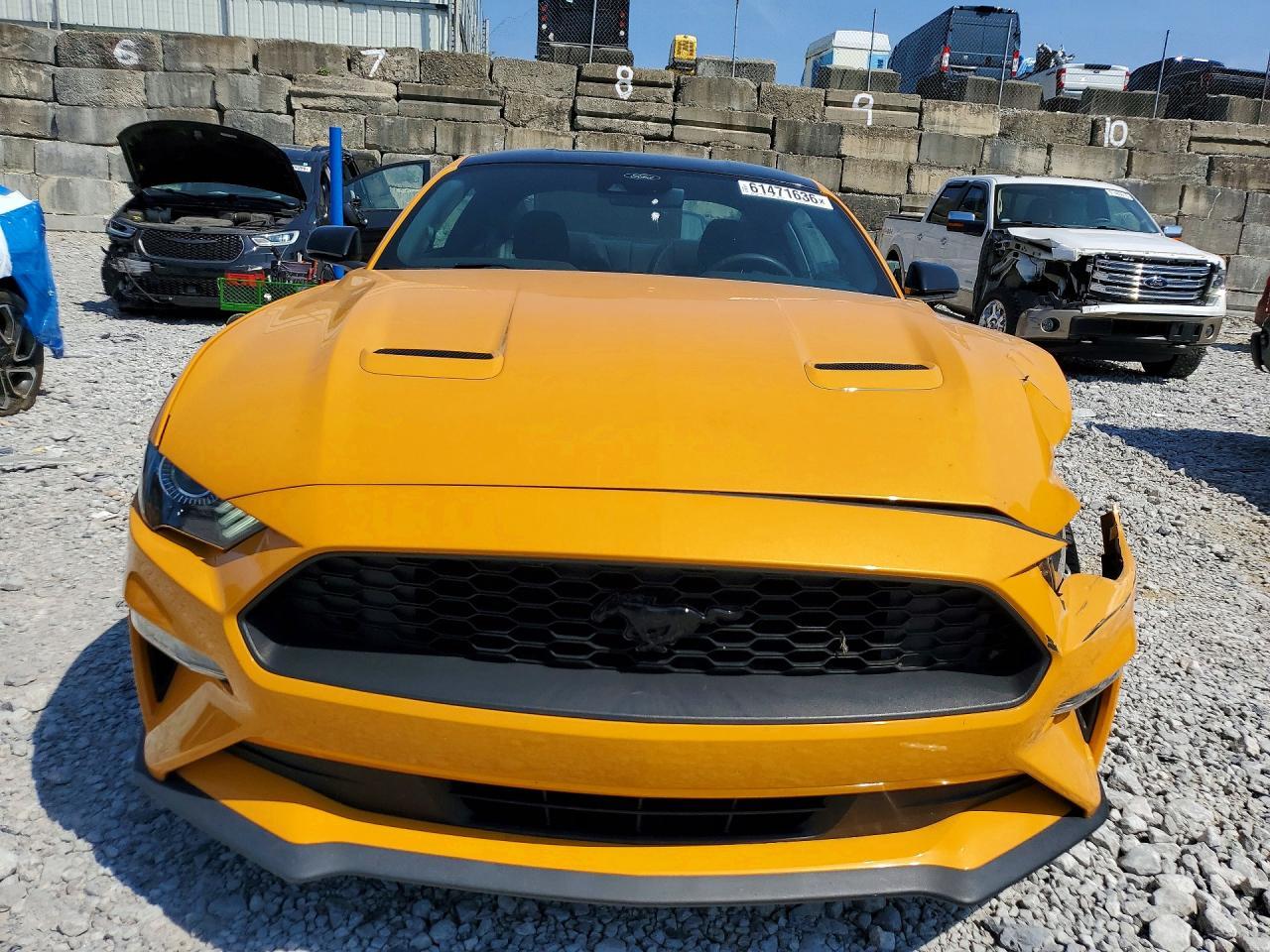 2022 Ford Mustang - zdjęcie 5