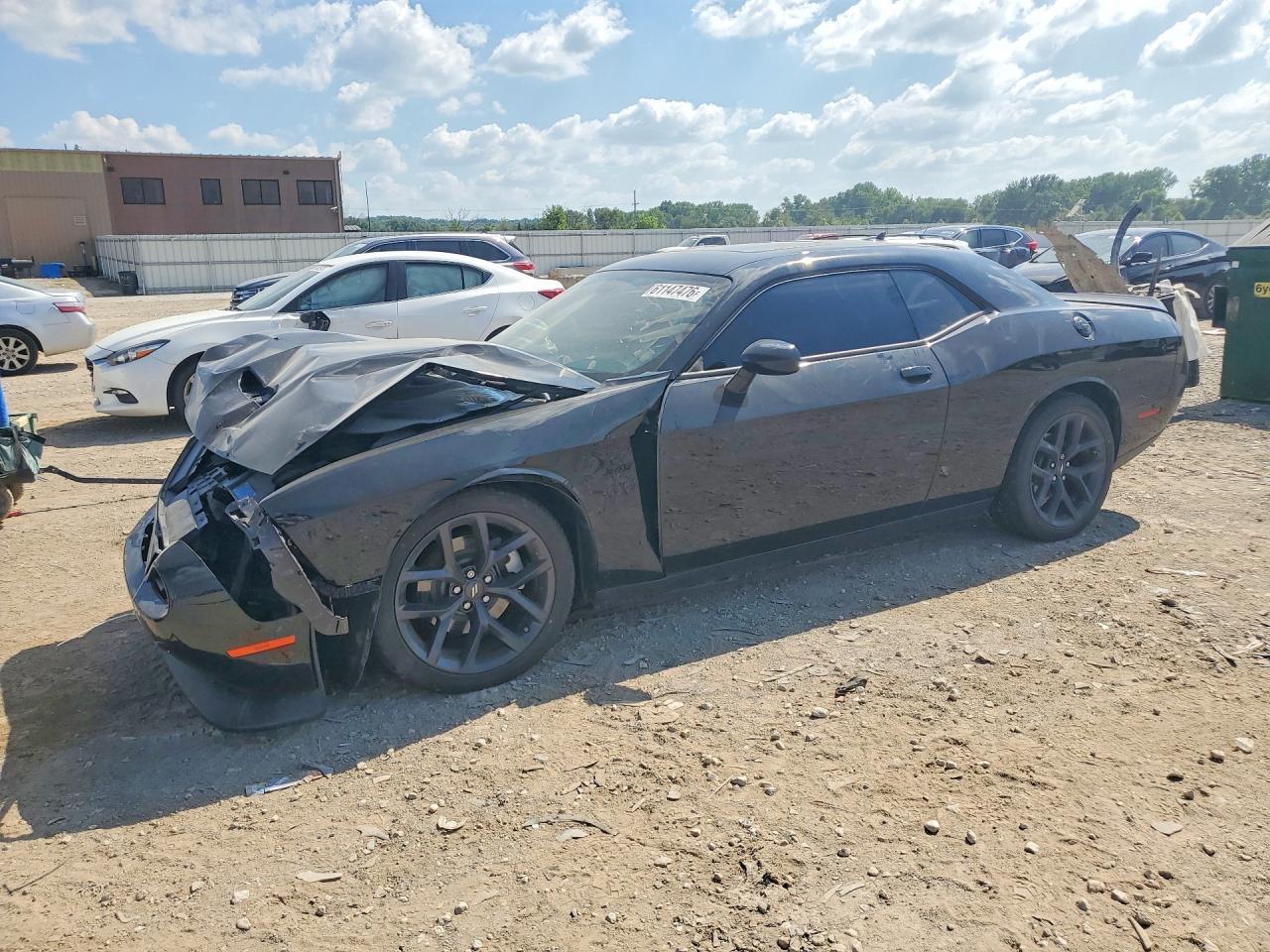 2023 Dodge Challenger R/T - zdjęcie główne