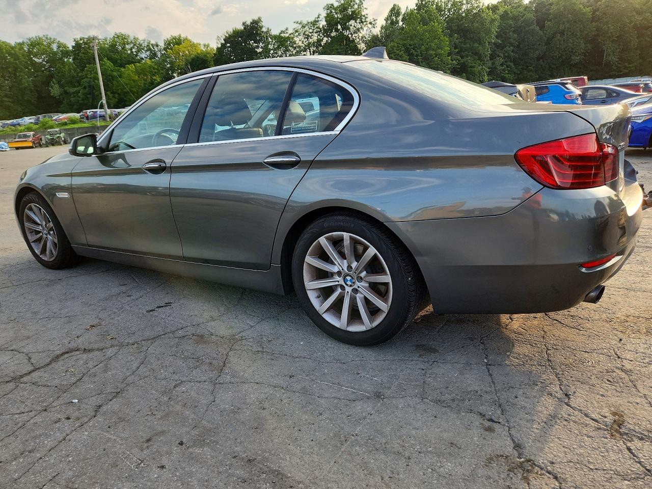 2014 BMW Seria 5 535i - zdjęcie 2
