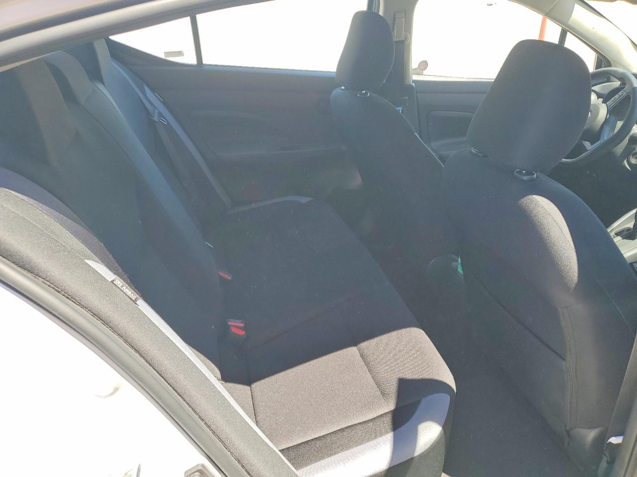 2025 Nissan Versa S - zdjęcie 20