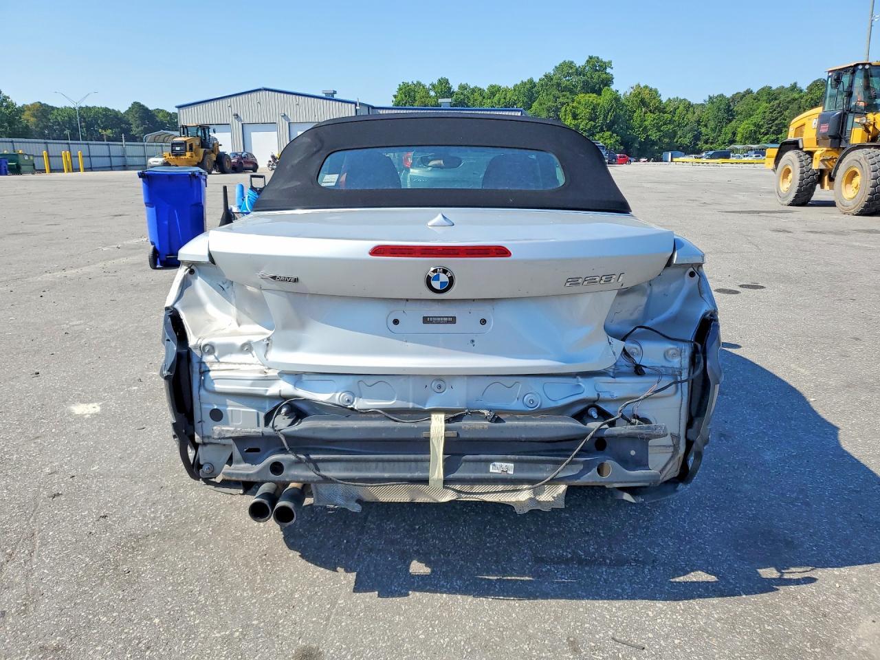 2016 BMW Seria 2 Cabrio 228i - zdjęcie 6