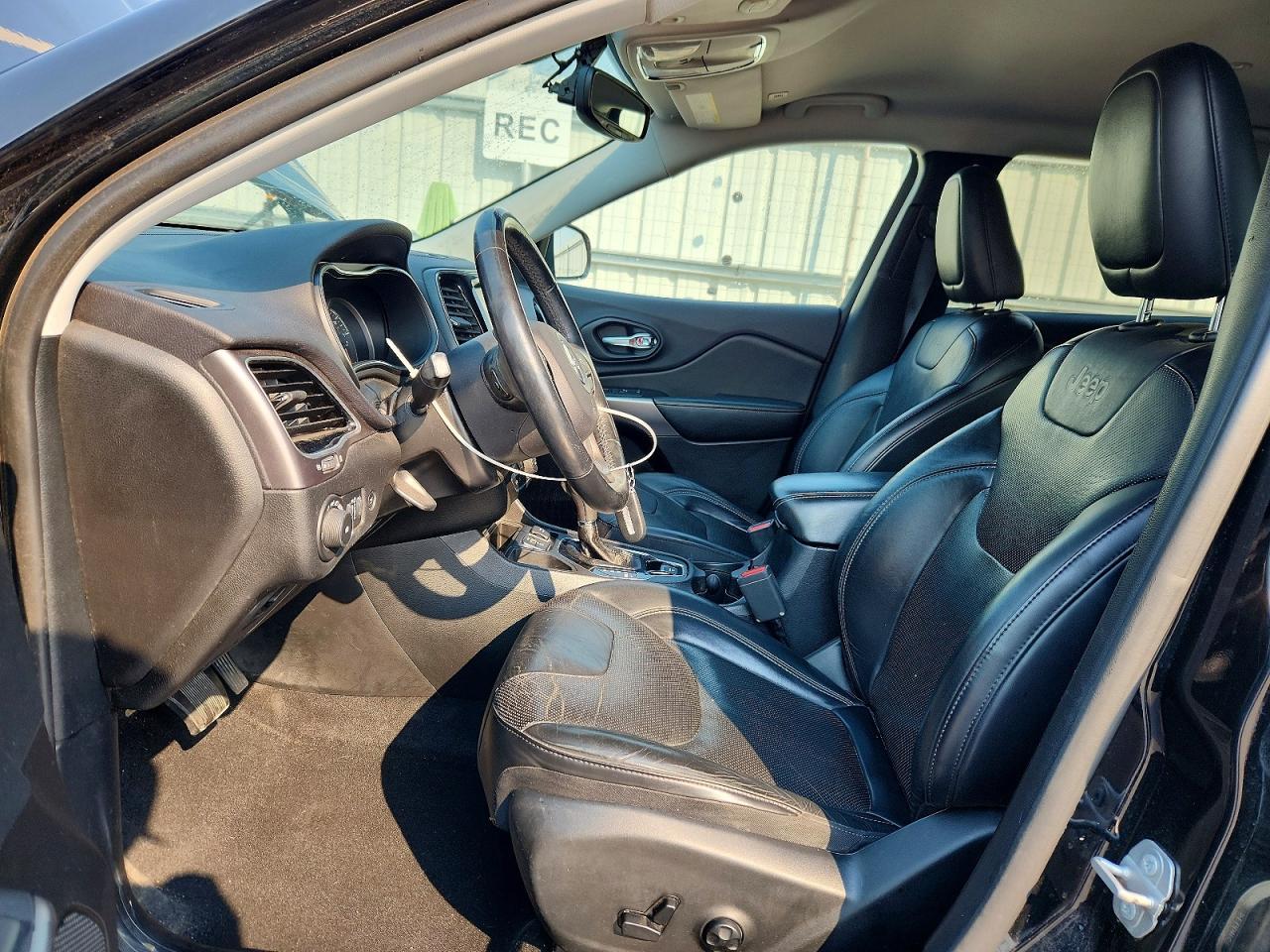 2019 Jeep Cherokee Limited - zdjęcie 7