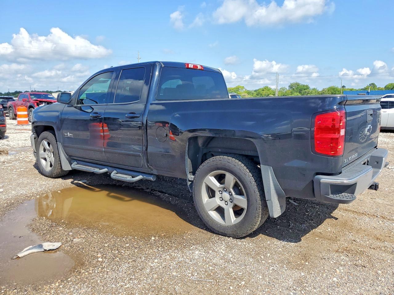 2018 Chevrolet Silverado C1500 Lt - zdjęcie 2