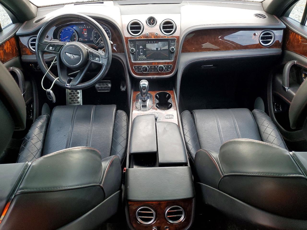 2017 Bentley Bentayga - zdjęcie 8