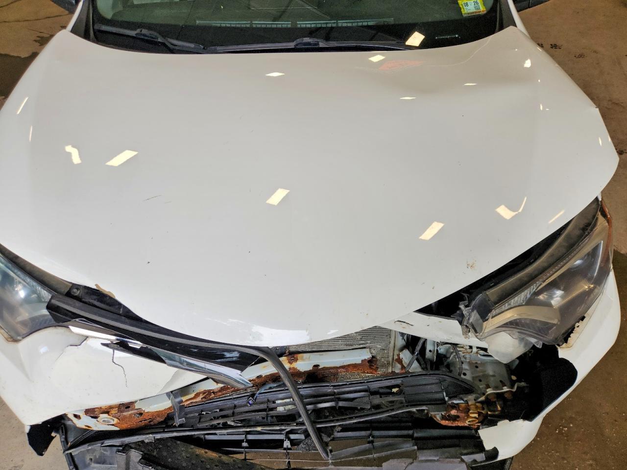 2018 Toyota Rav4 Le - zdjęcie 12