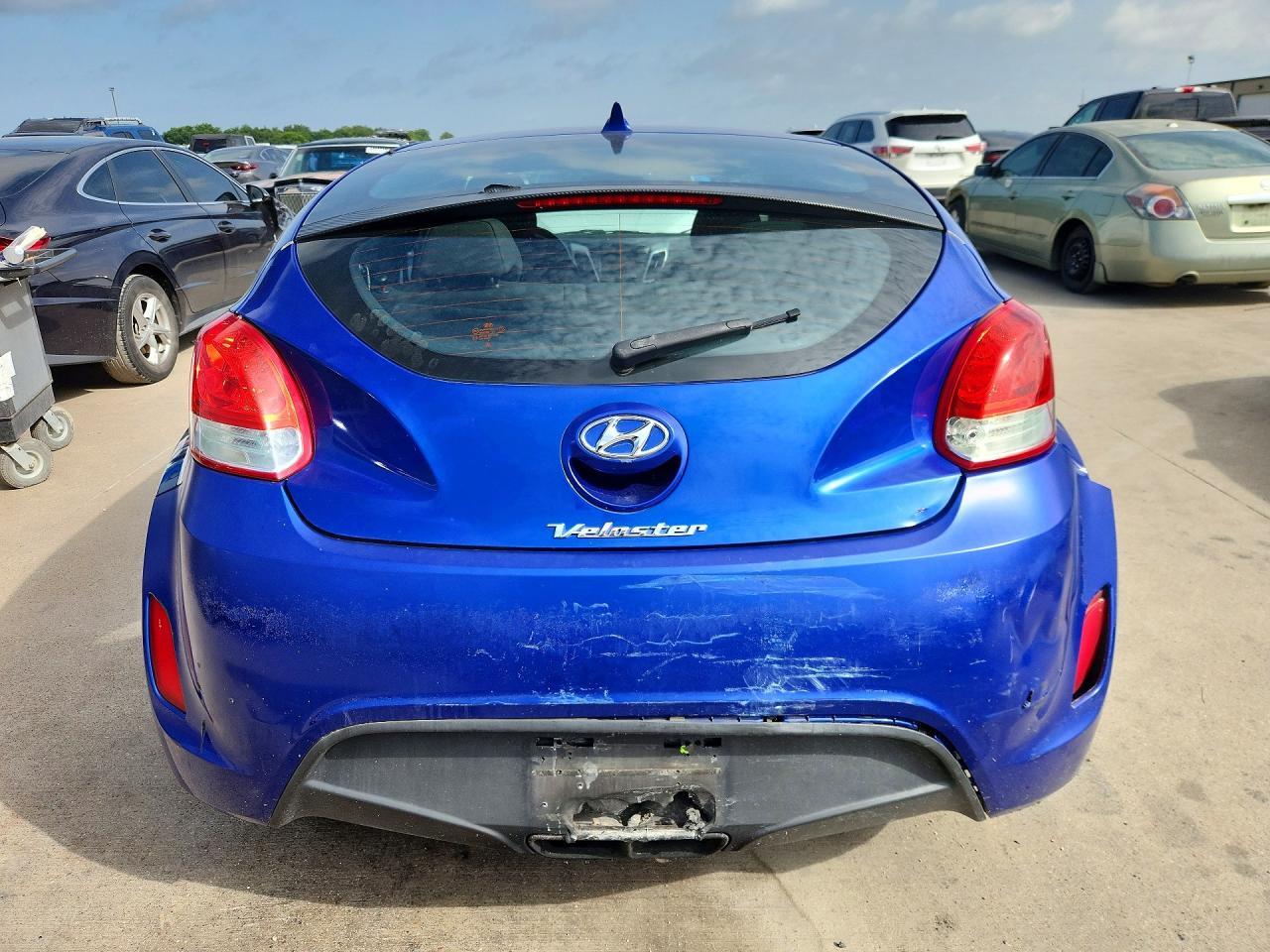 2013 Hyundai Veloster Base - zdjęcie 6