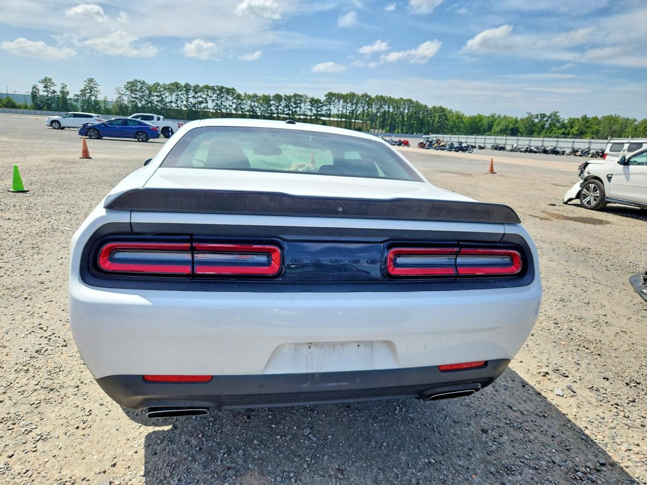 2022 Dodge Challenger R/T - zdjęcie 6