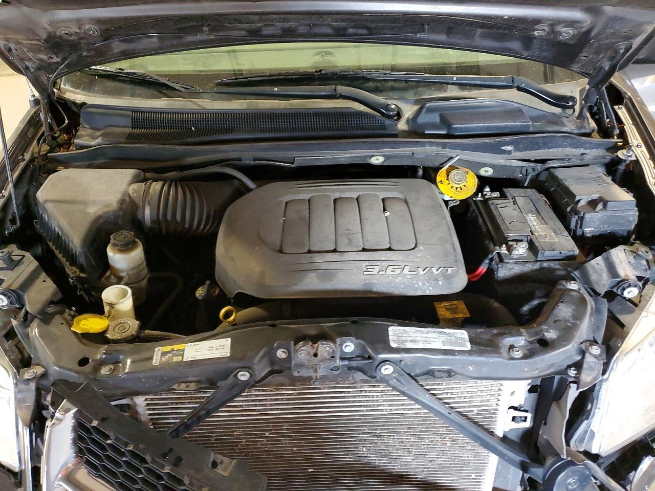 2017 Dodge Grand Caravan - zdjęcie 12