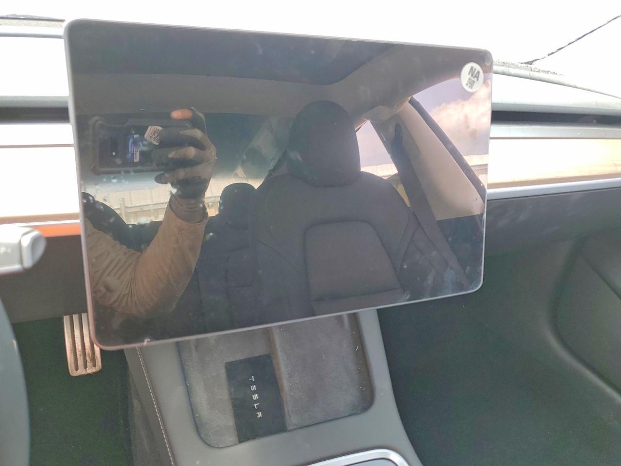 2023 Tesla Model 3 - zdjęcie 9