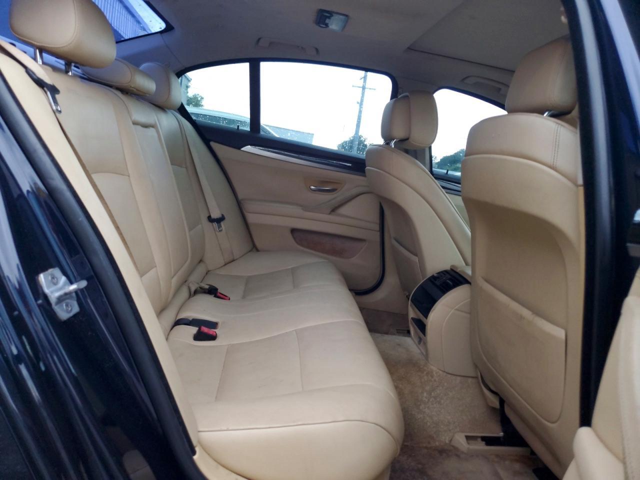 2013 BMW 528 I - zdjęcie 10