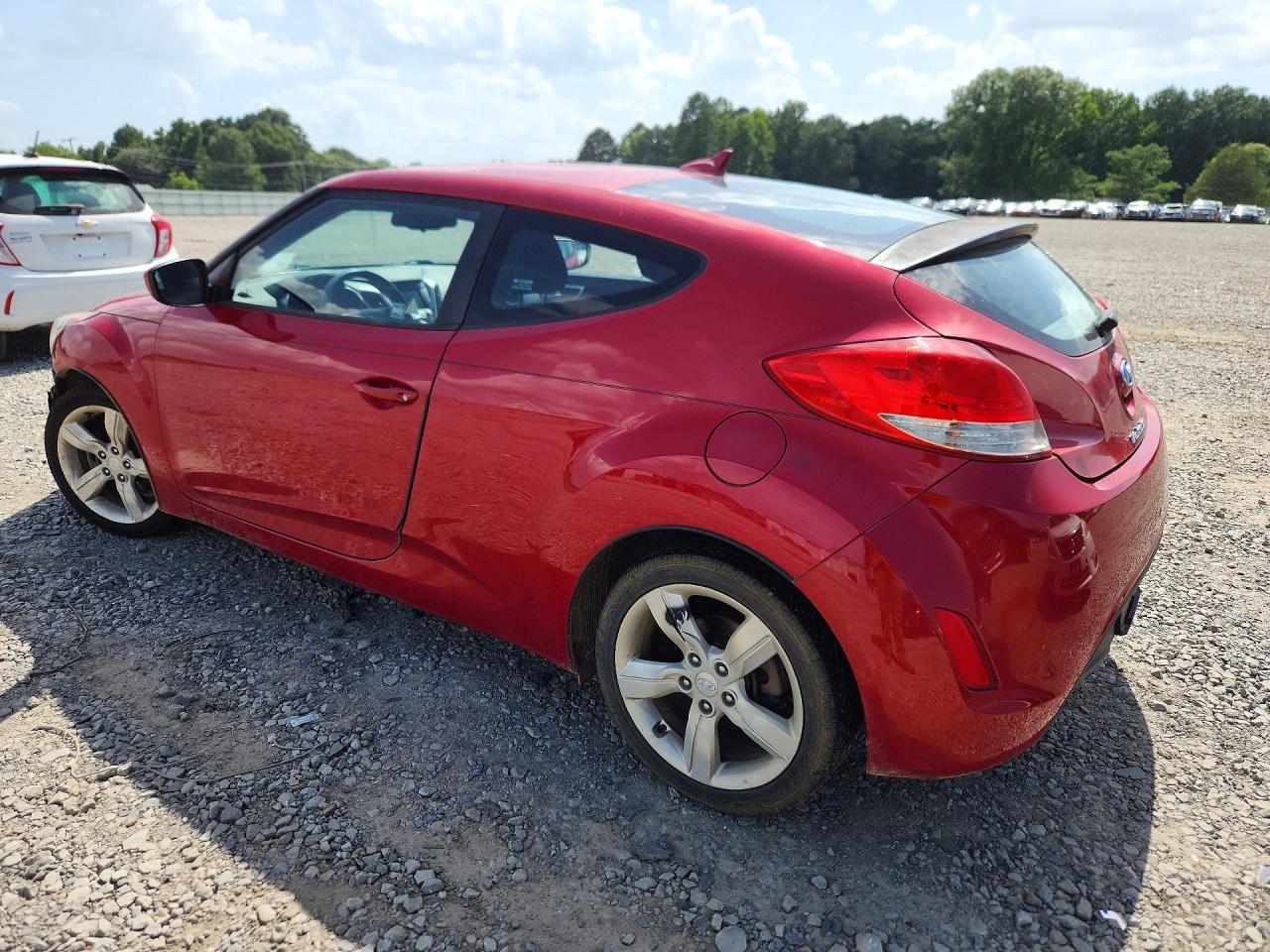 2013 Hyundai Veloster Base - zdjęcie 2