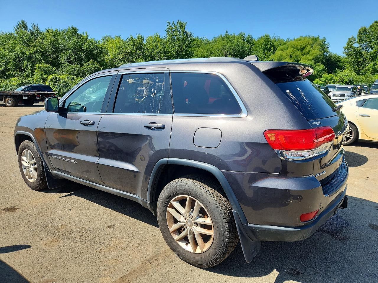 2017 Jeep Grand Cherokee Laredo - zdjęcie 2