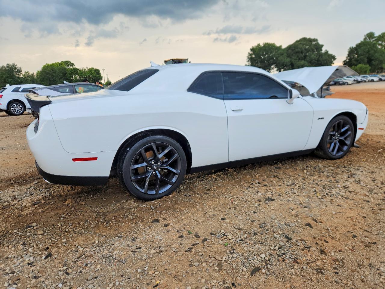 2023 Dodge Challenger R/T - zdjęcie 3