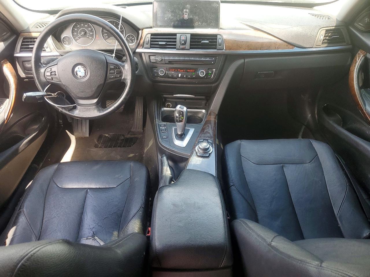 2013 BMW 328 I - zdjęcie 8