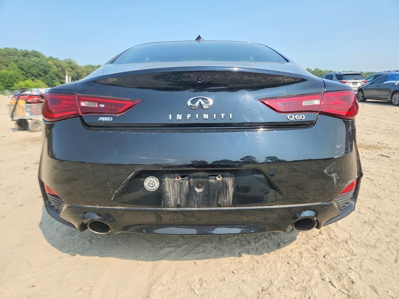 2018 Infiniti Q60 3.0T Luxe - zdjęcie 6