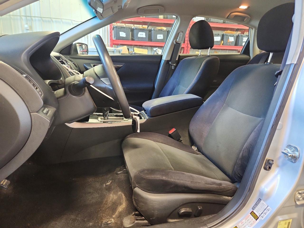 2013 Nissan Altima 2.5 - zdjęcie 7