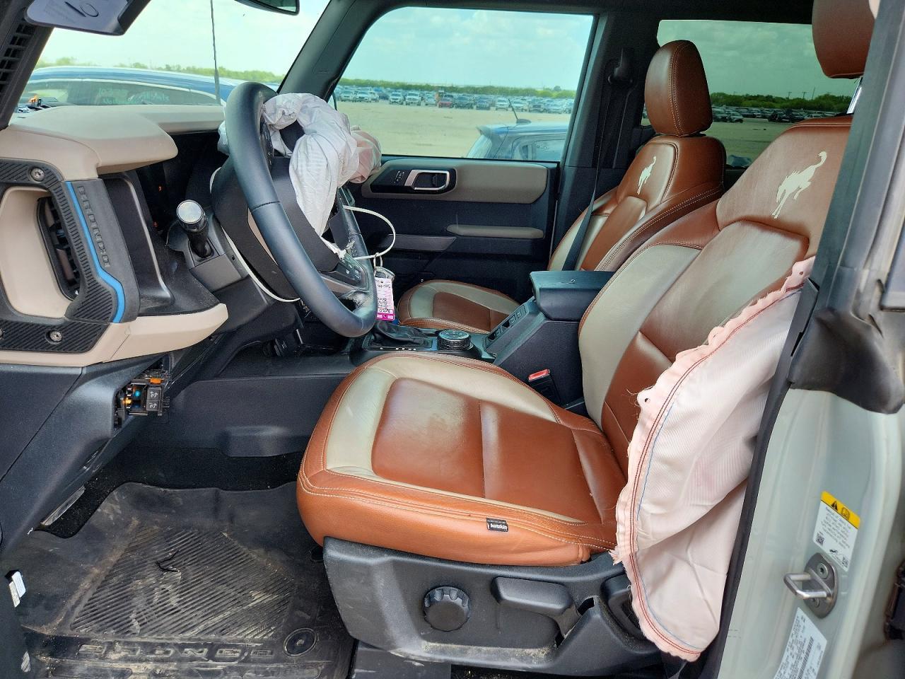 2022 Ford Bronco Base - zdjęcie 7