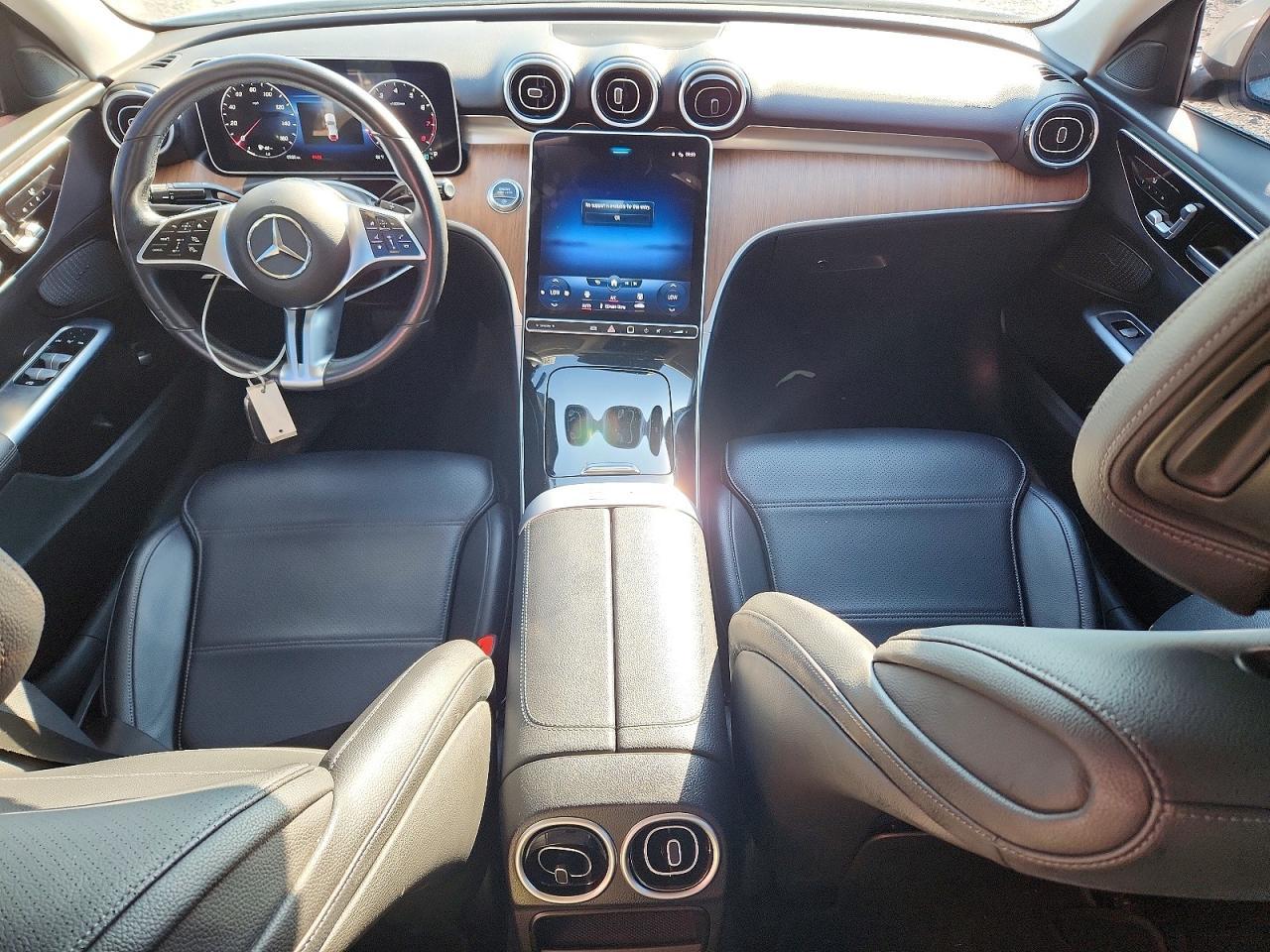 2022 Mercedes-Benz C 300 - zdjęcie 8
