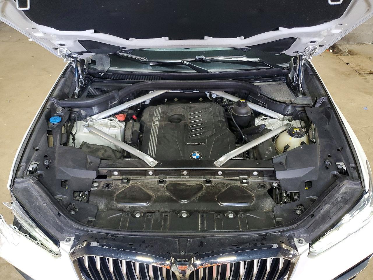 2020 BMW X5 xDrive40I - zdjęcie 12