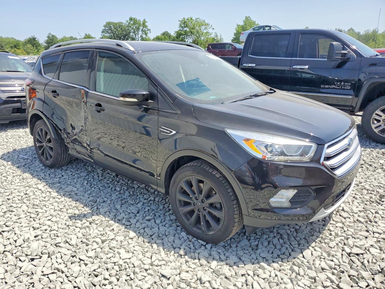 2017 Ford Escape Titanium - zdjęcie 4