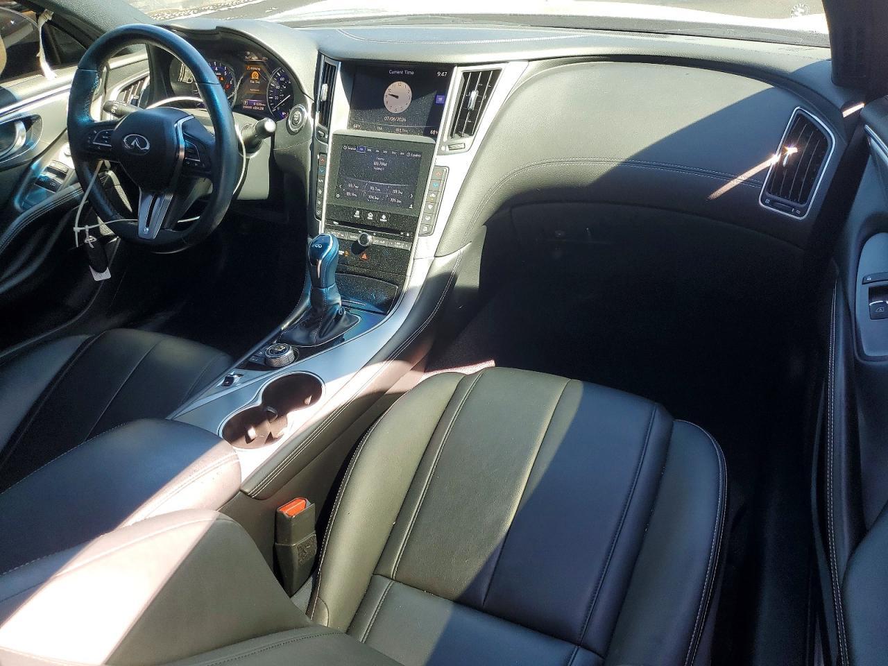2018 Infiniti Q60 2.0T Pure - zdjęcie 8