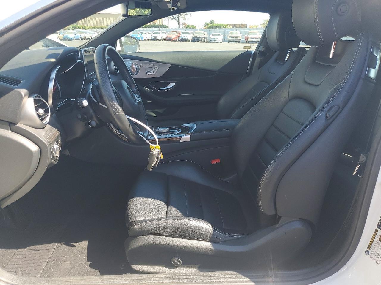 2017 Mercedes-Benz C 300 - zdjęcie 7