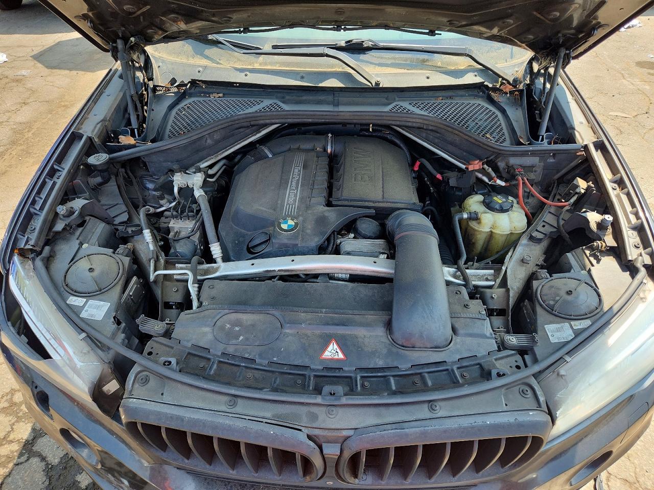 2016 BMW X5 xDrive35I - zdjęcie 11