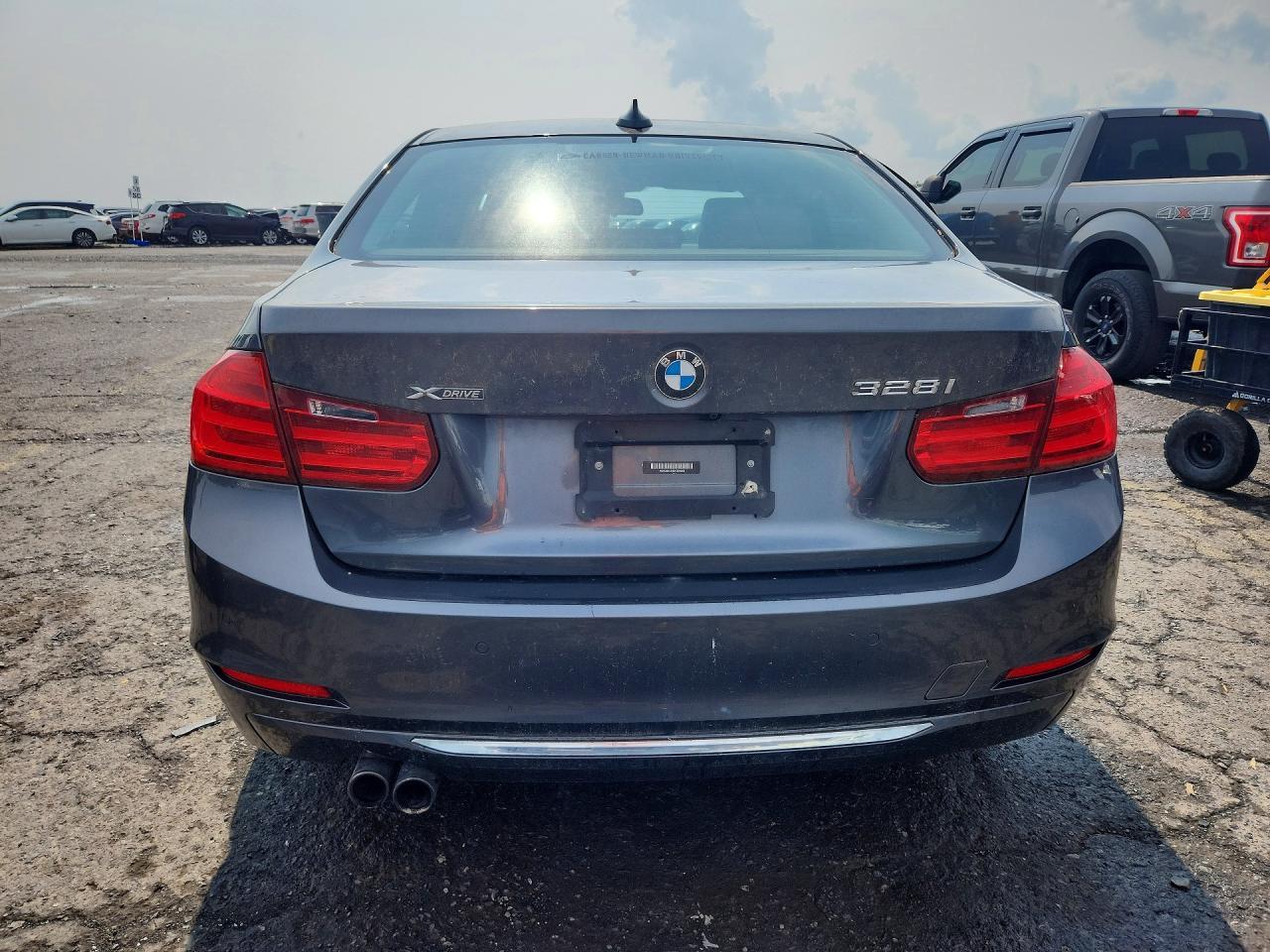 2013 BMW Seria 3 328i - zdjęcie 6
