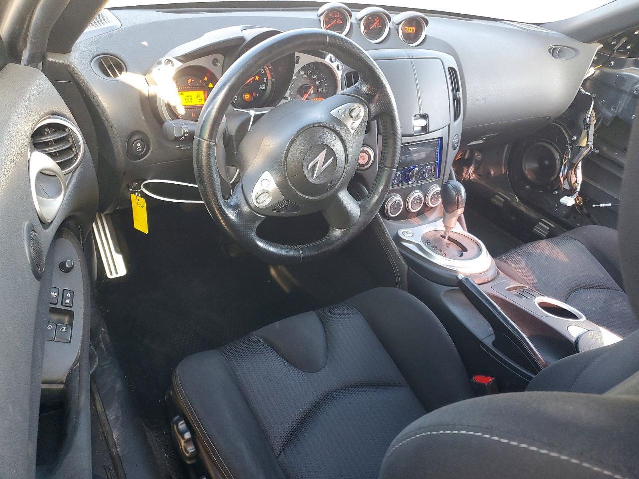 2014 Nissan 370Z Base - zdjęcie 8