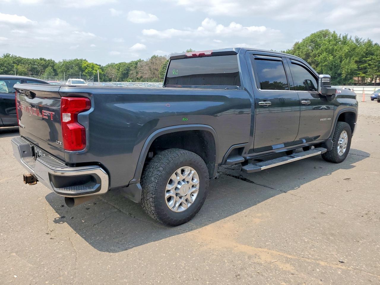 2020 Chevrolet Silverado K3500 Ltz - zdjęcie 3