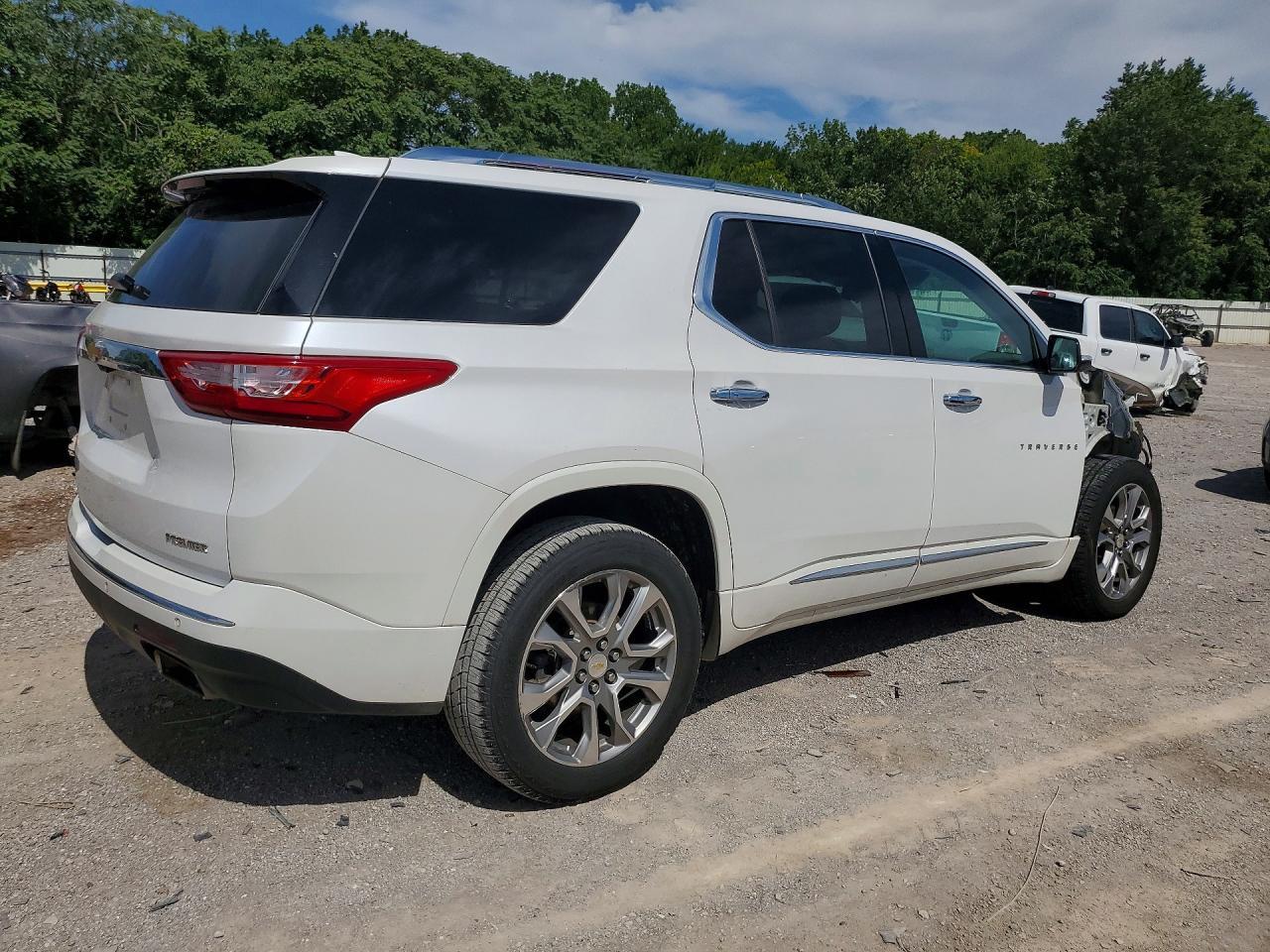 2019 Chevrolet Traverse Premier - zdjęcie 3