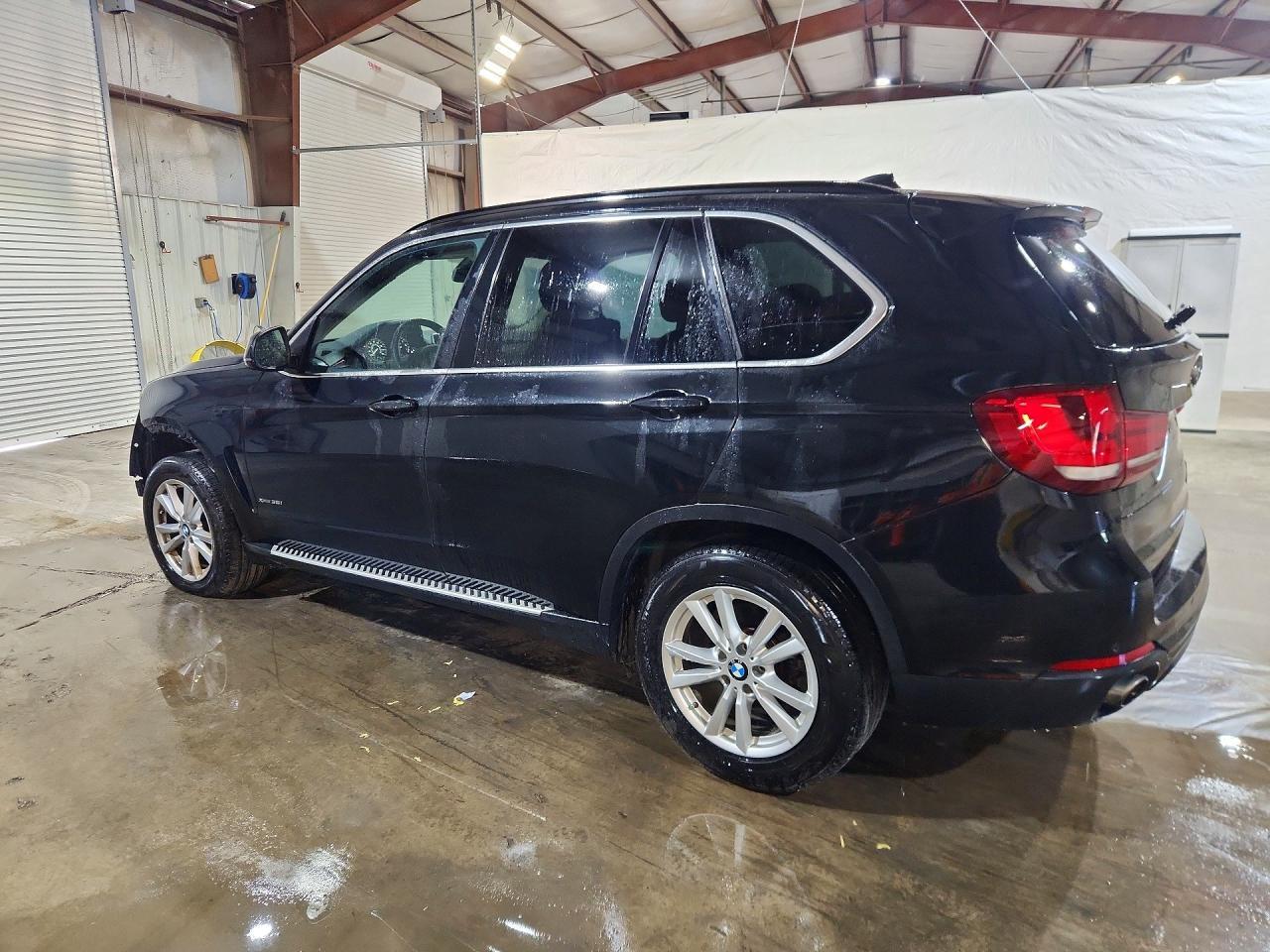 2015 BMW X5 xDrive35I - zdjęcie 2