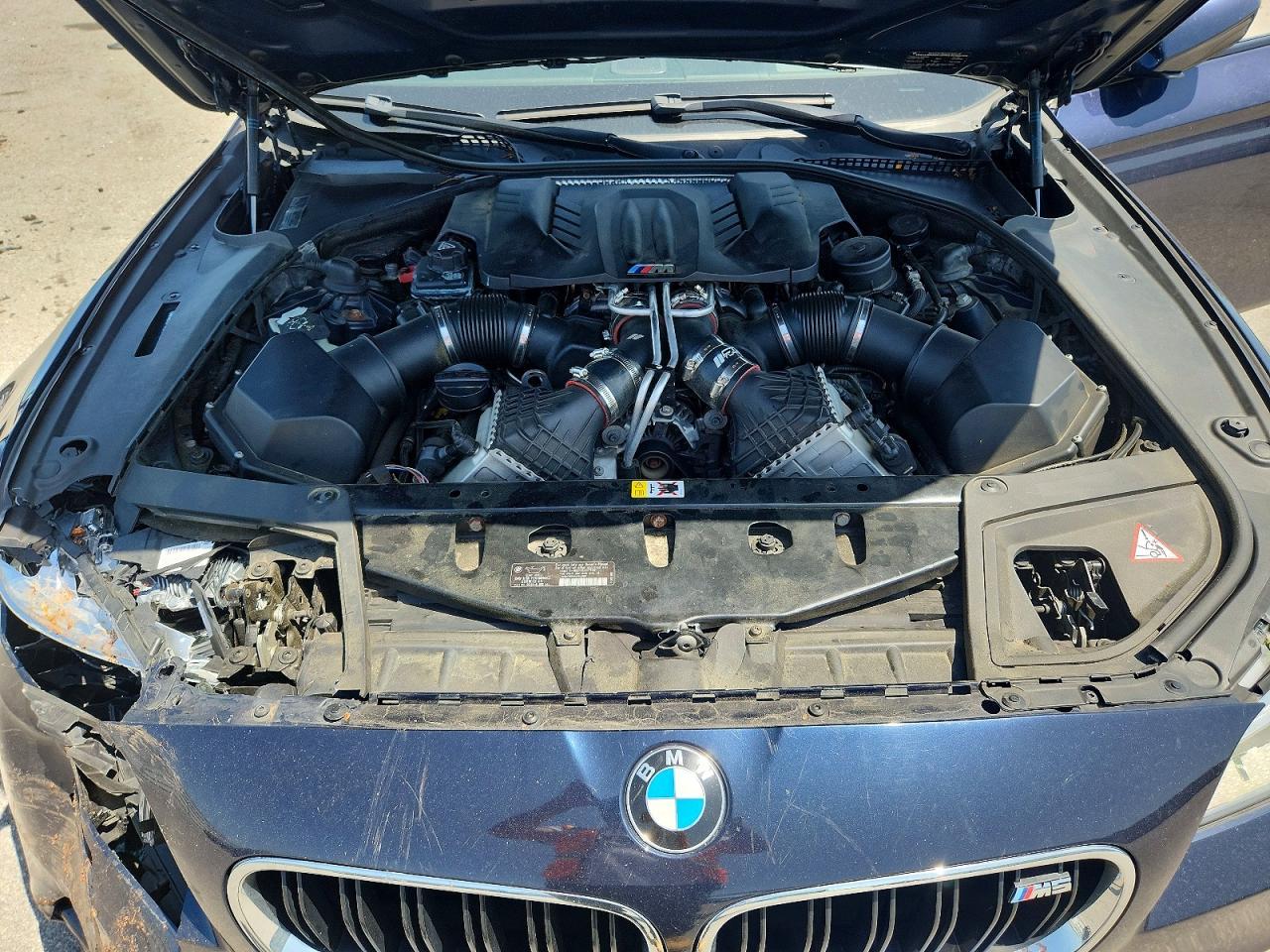 2014 BMW M5 - zdjęcie 11