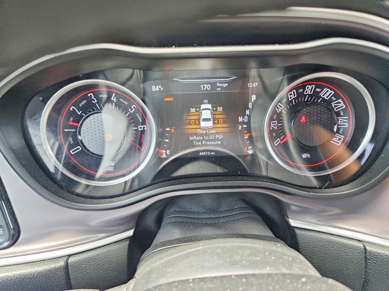 2019 Dodge Challenger Sxt - zdjęcie 9