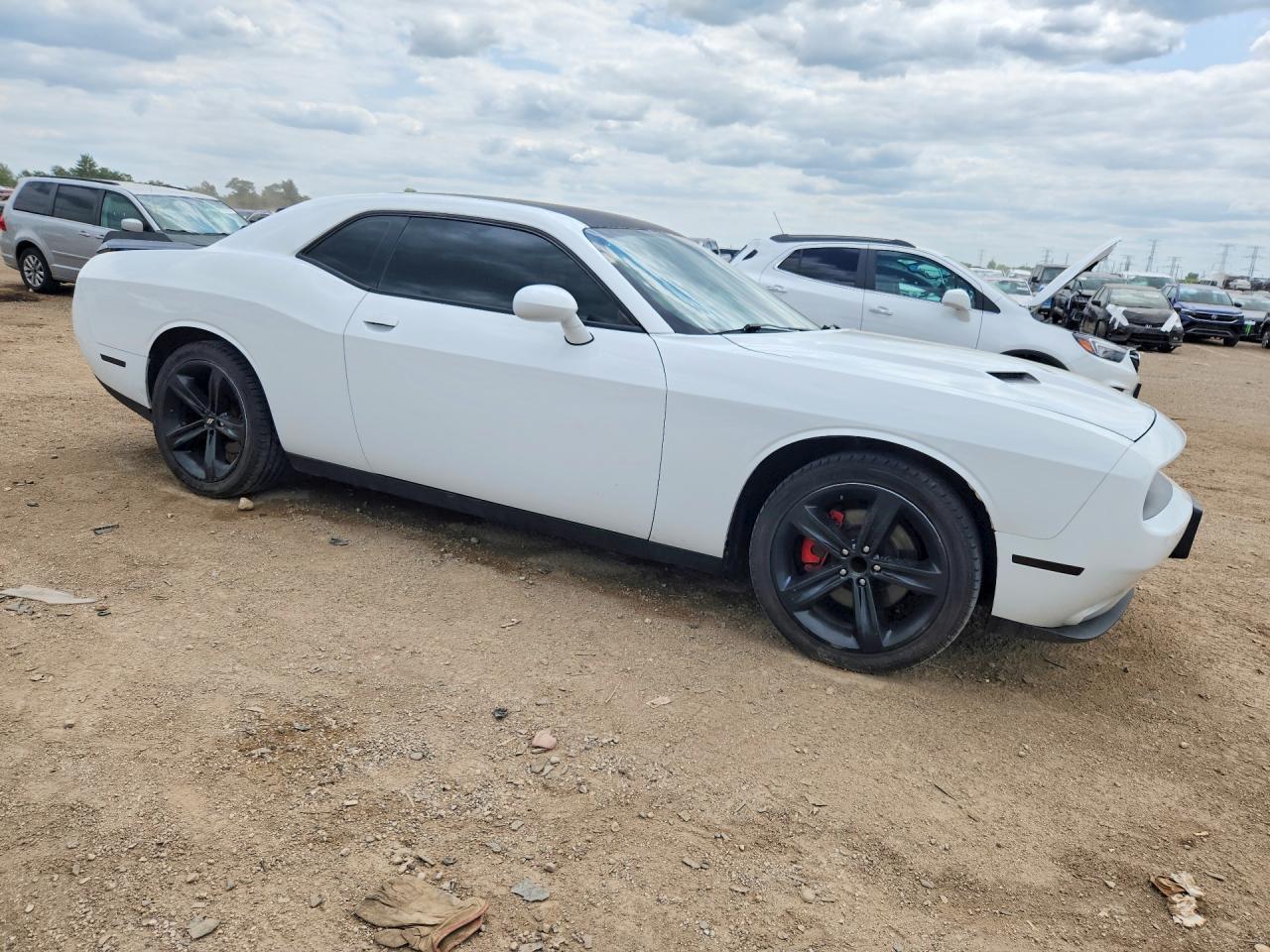 2017 Dodge Challenger R/T - zdjęcie 4