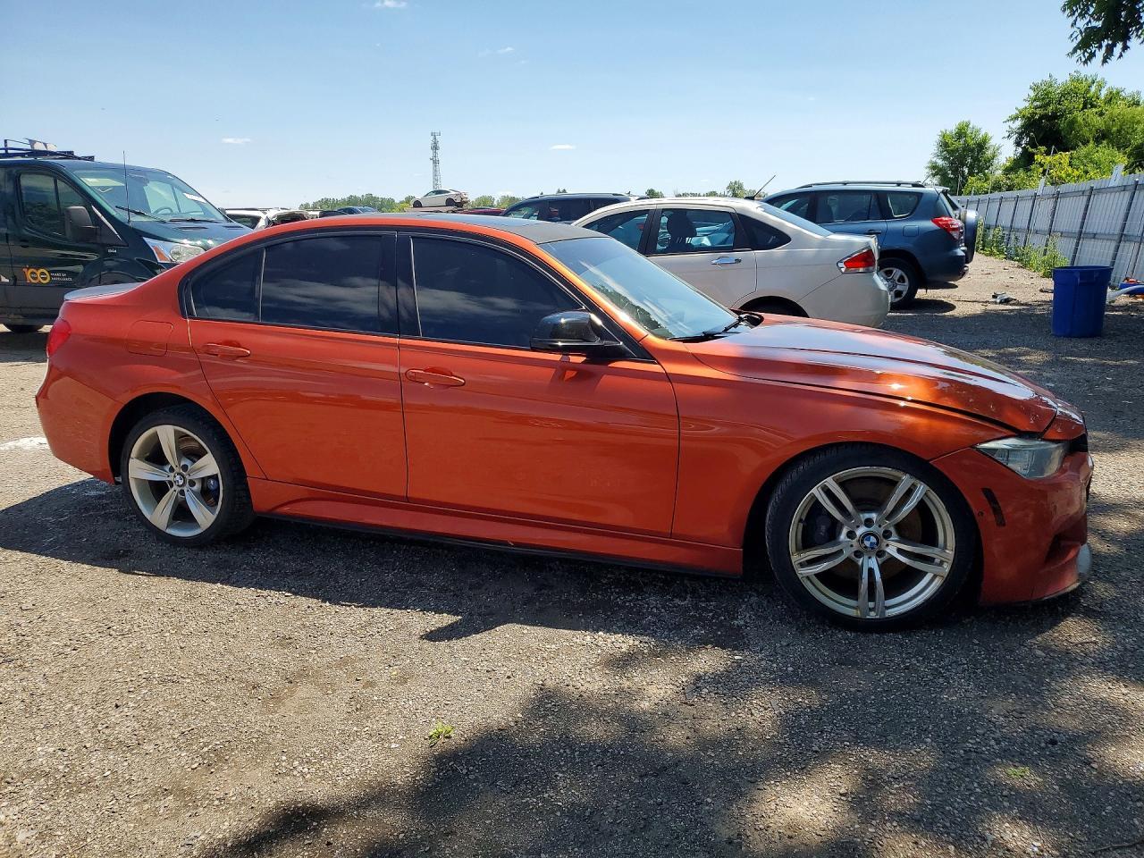 2014 BMW Seria 3 335i - zdjęcie 4