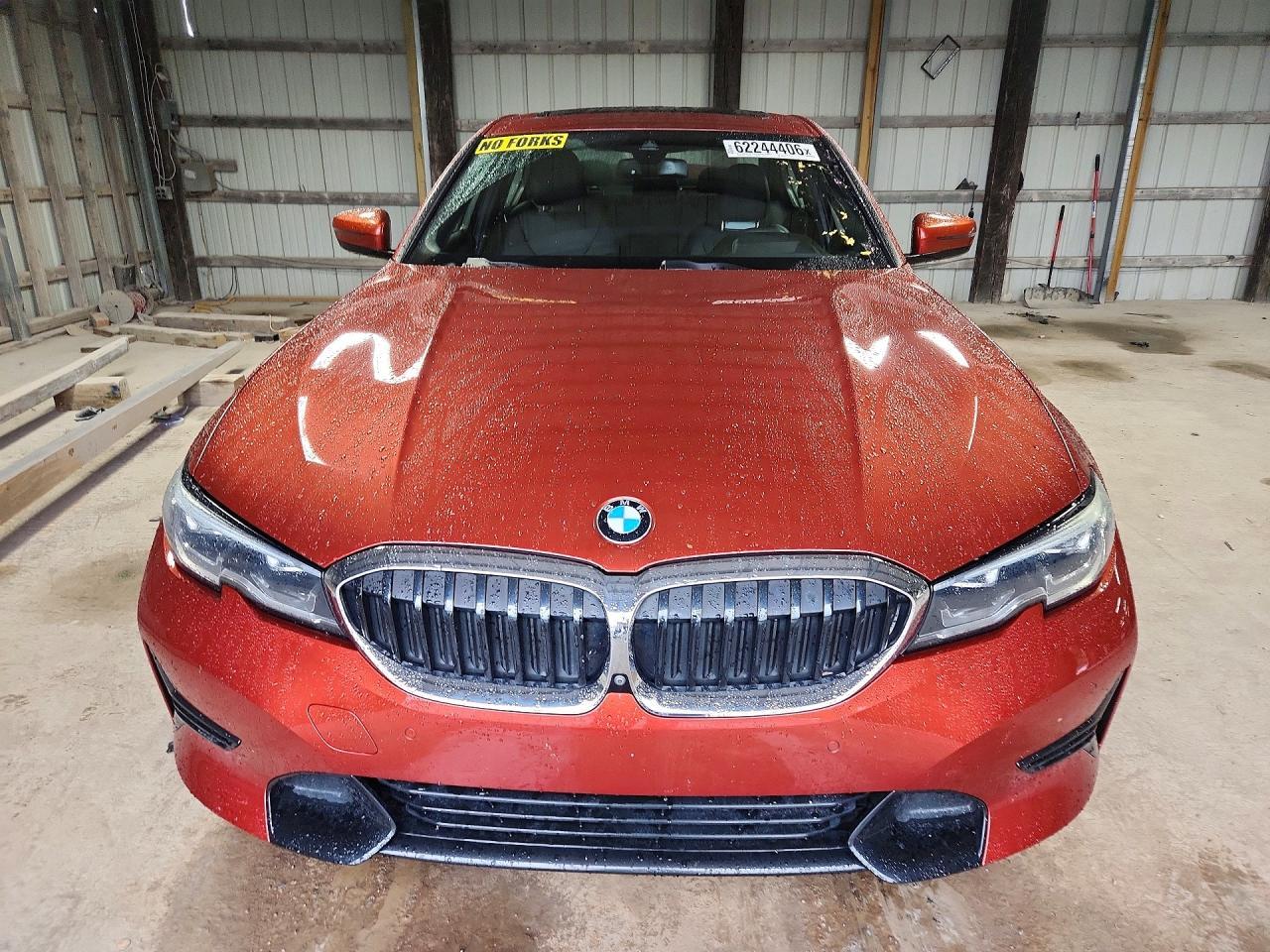 2021 BMW 330I - zdjęcie 5