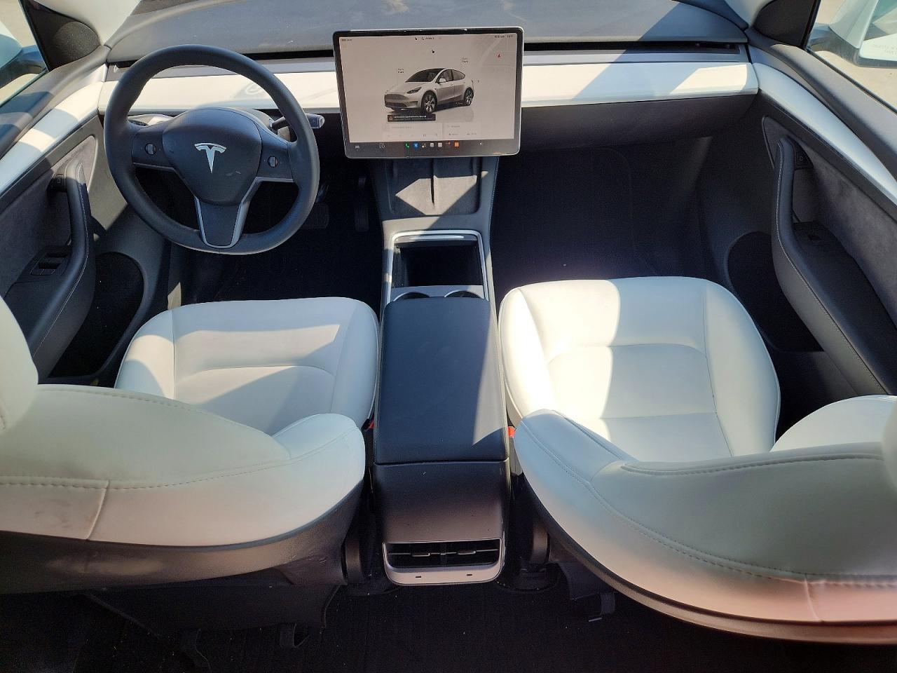 2023 Tesla Model Y - zdjęcie 8